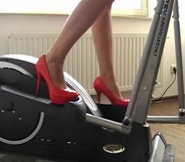 Fitness in High-Heels